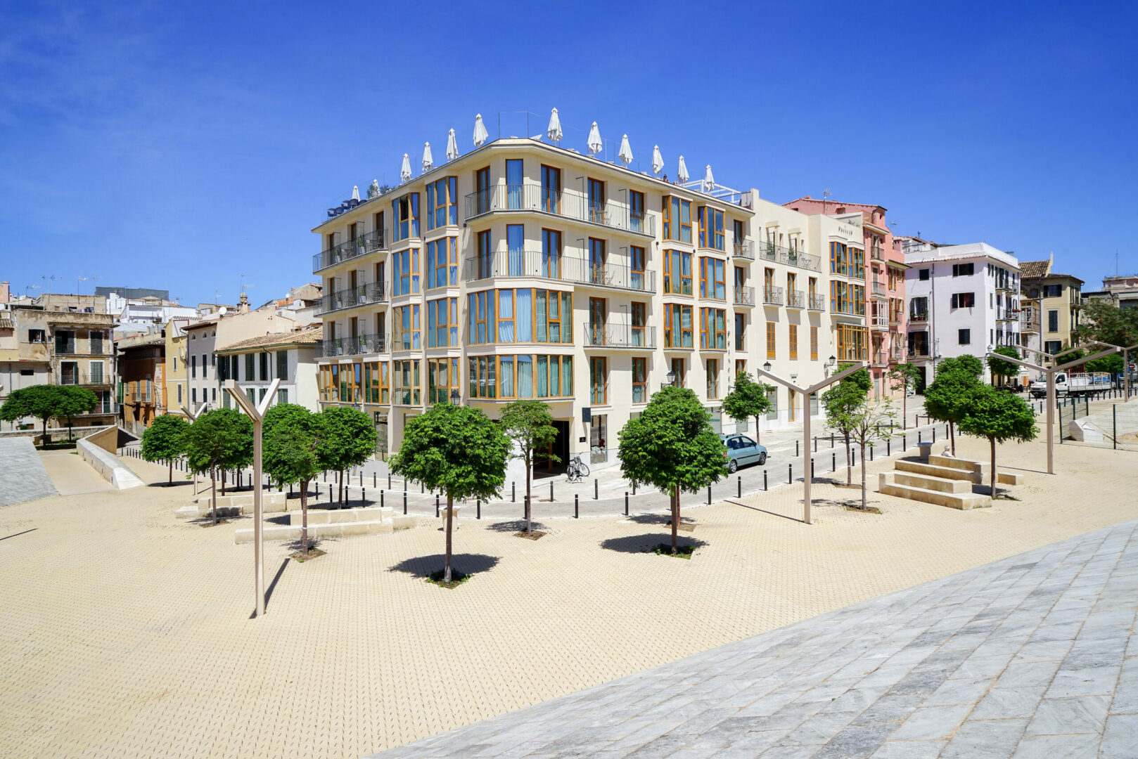 Außenansicht des Hotels © Mon Hotels