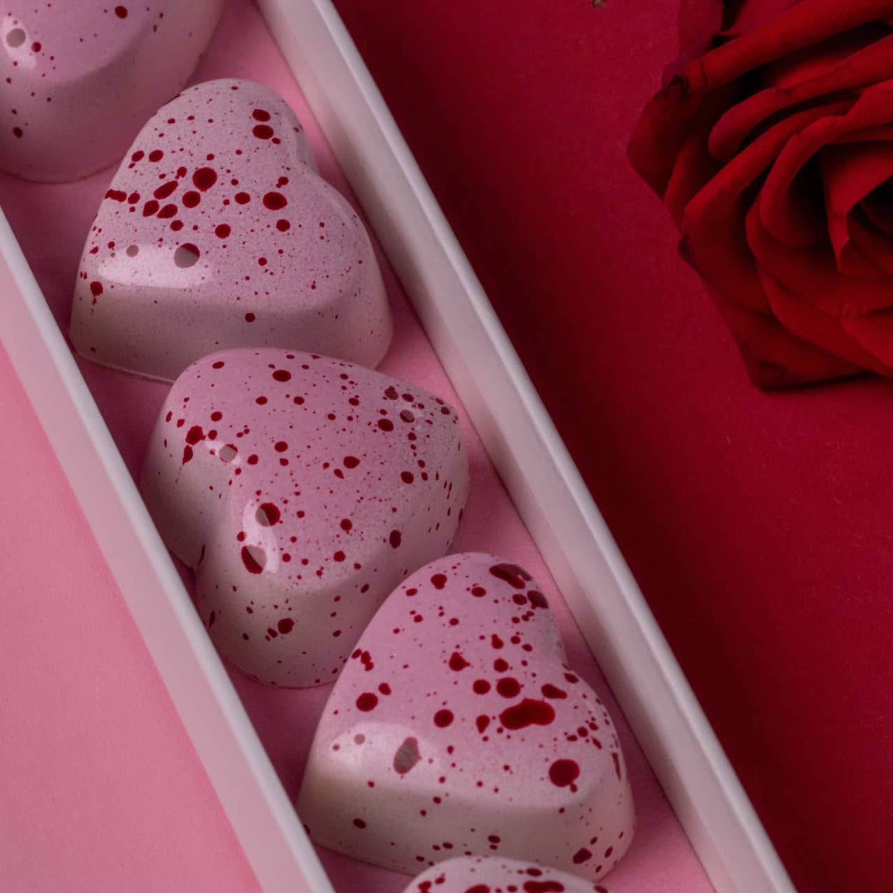 Vier Jahreszeiten München Valentinstag Praline KIMUC1_Purity_V5 Kopie